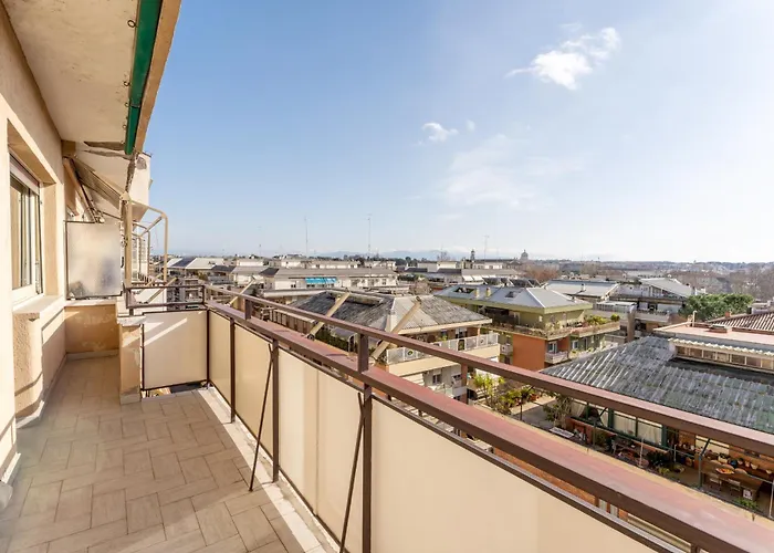 Cielo Suite, Panoramic View With Jacuzzi * 罗马